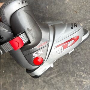 Children's Silver & Red Skate Boots - Sport SX 1.7